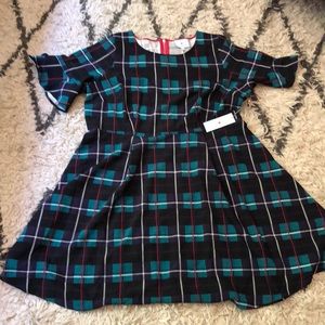 Draper James x Eloquii dress. Fit and Flare.